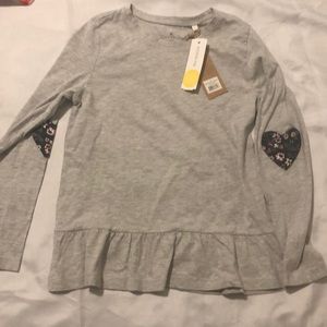 Grey long-sleeve t with ruffle